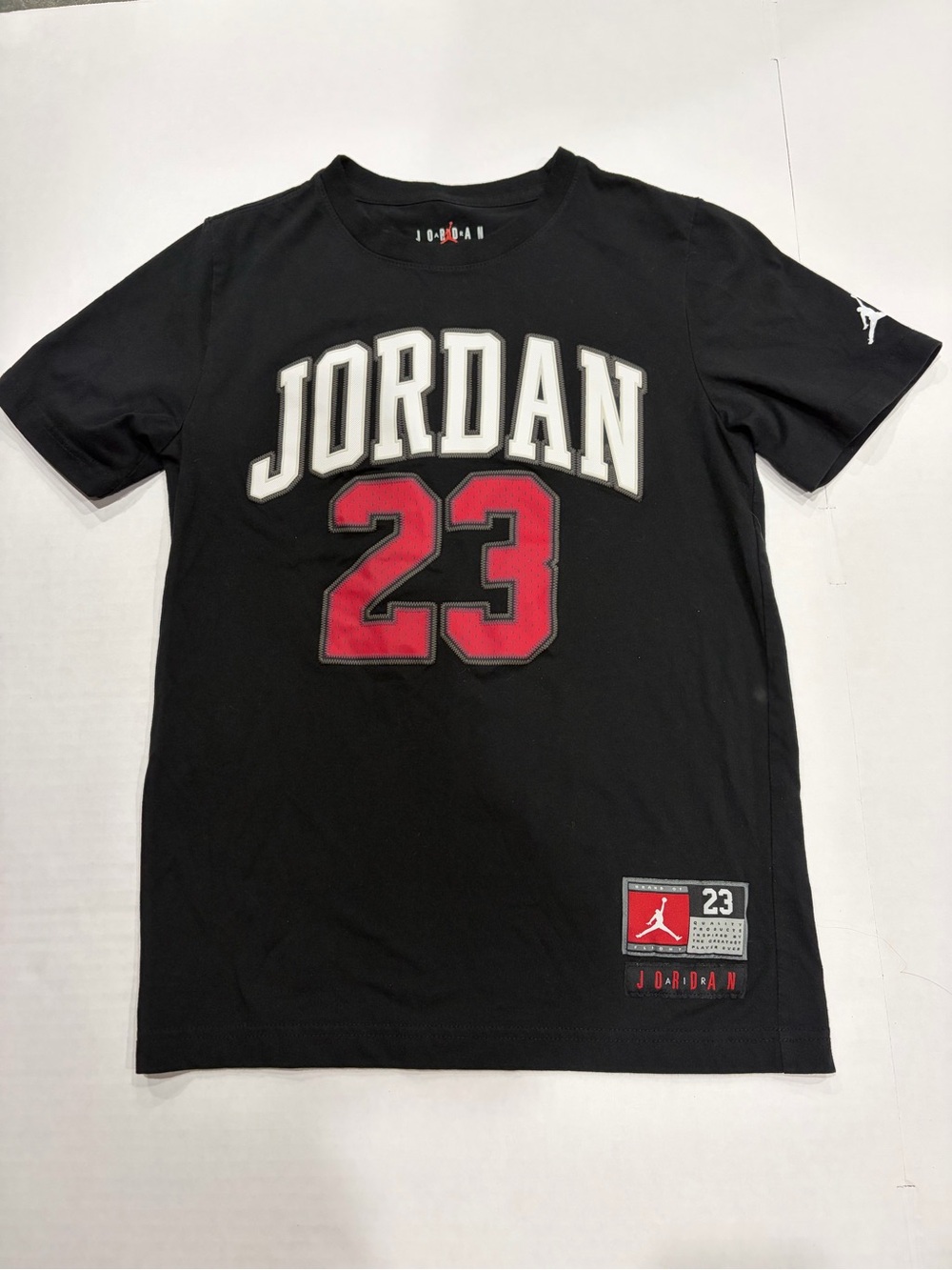 Jordan Boys Large 12-13 Black Jordan 23 Graphic T-Shirt Jumpman